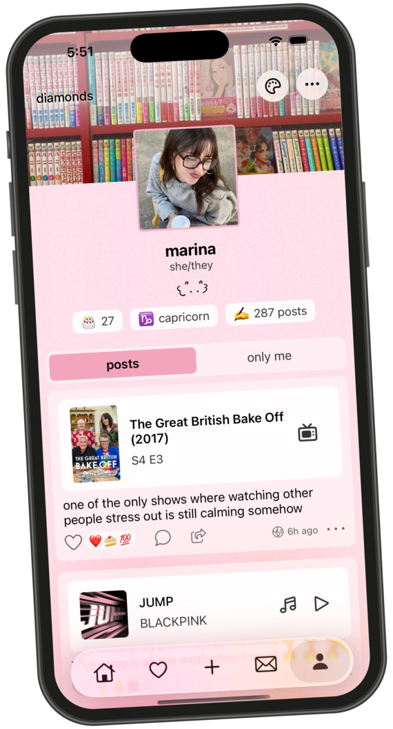 a pink customized Cetera profile with badges for birthday, star sign, and post count